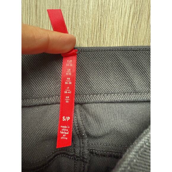 SPANX Women's Legging Pants, Black, Size Small - Picture 3 of 7